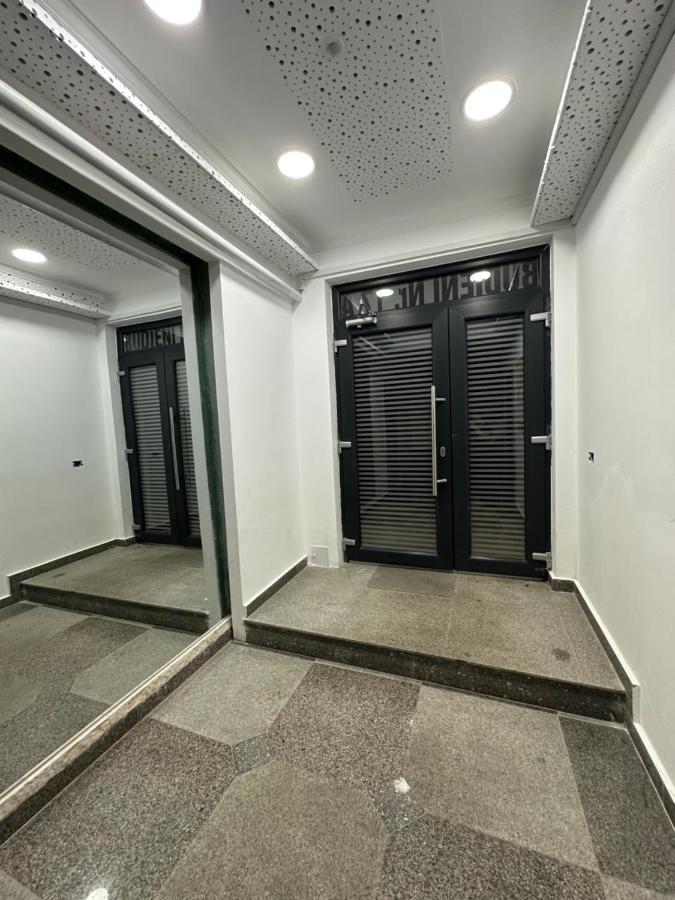 Golden Garden Luxury Apartment In Bucareste Exterior foto