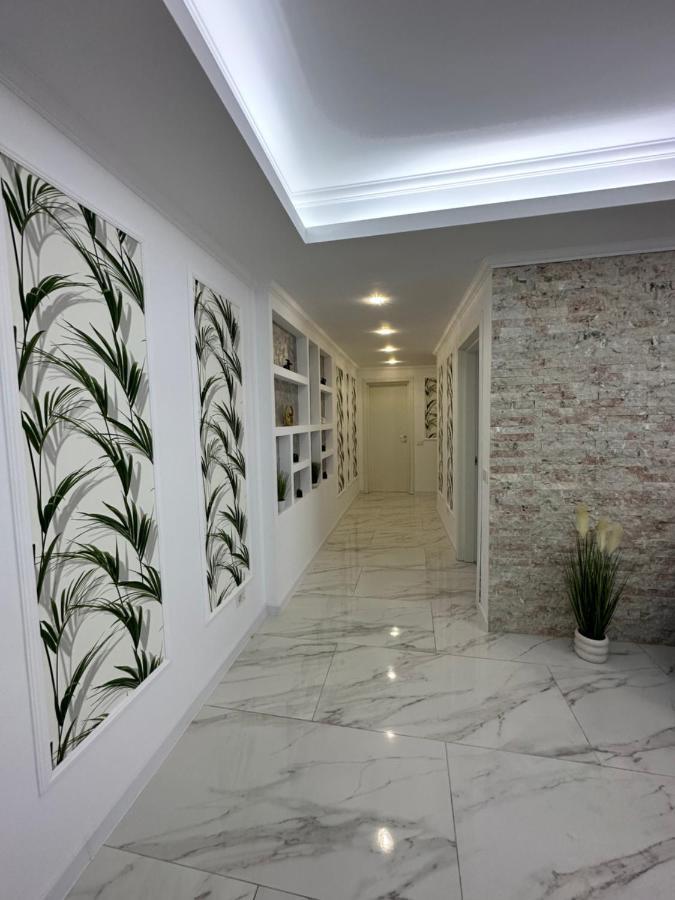 Golden Garden Luxury Apartment In Bucareste Exterior foto