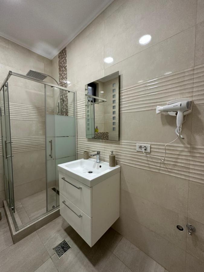 Golden Garden Luxury Apartment In Bucareste Exterior foto