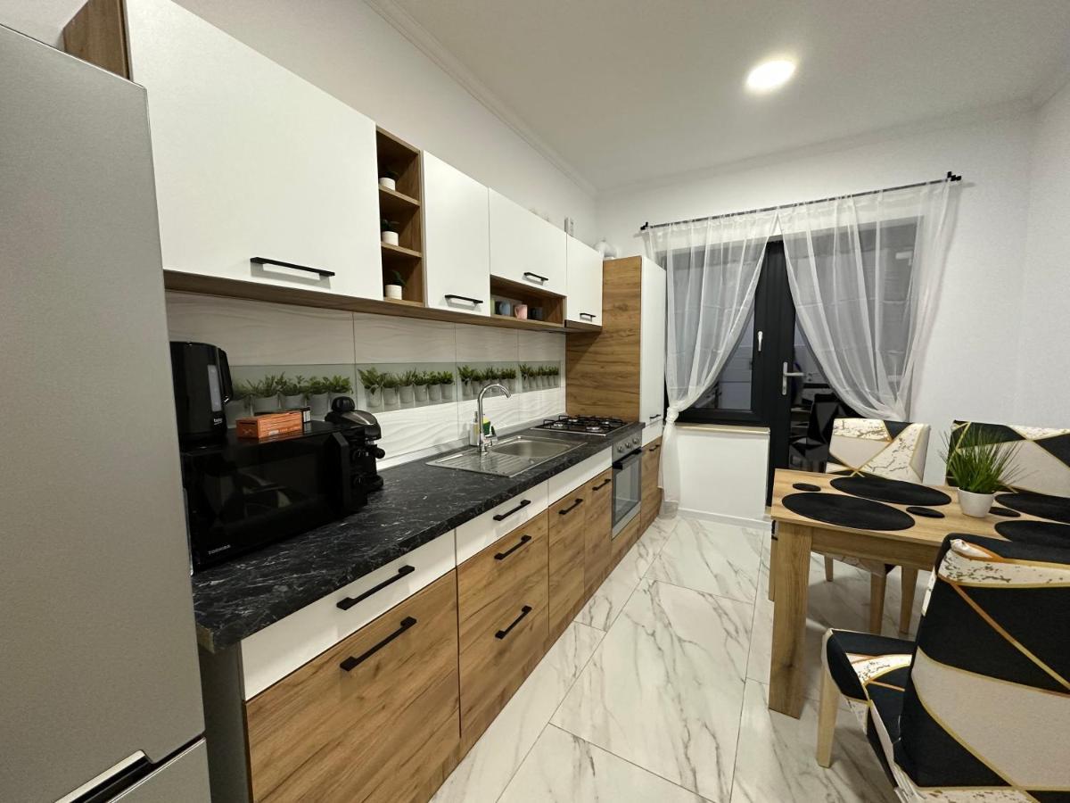 Golden Garden Luxury Apartment In Bucareste Exterior foto
